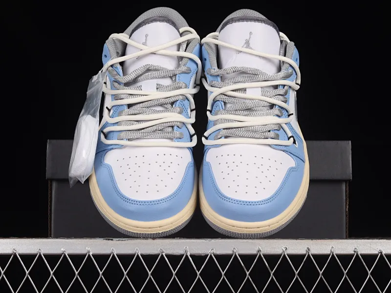 All categories Air Jordan Jordan series basketball shoes Air Jordan 1 Low Z version Air Jordan 1 Low AJ1 Joe 1 customized version strap deconstruction sports culture basketball shoes 553558-053